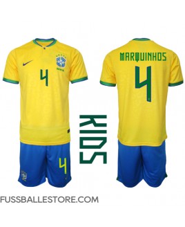 Günstige Brasilien Marquinhos #4 Heimtrikotsatz Kinder WM 2022 Kurzarm (+ Kurze Hosen)